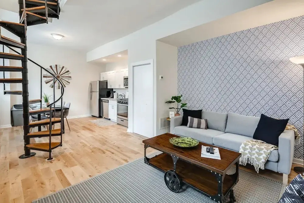 Great Location-steps to Rittenhouse 2 BED 1 Bath