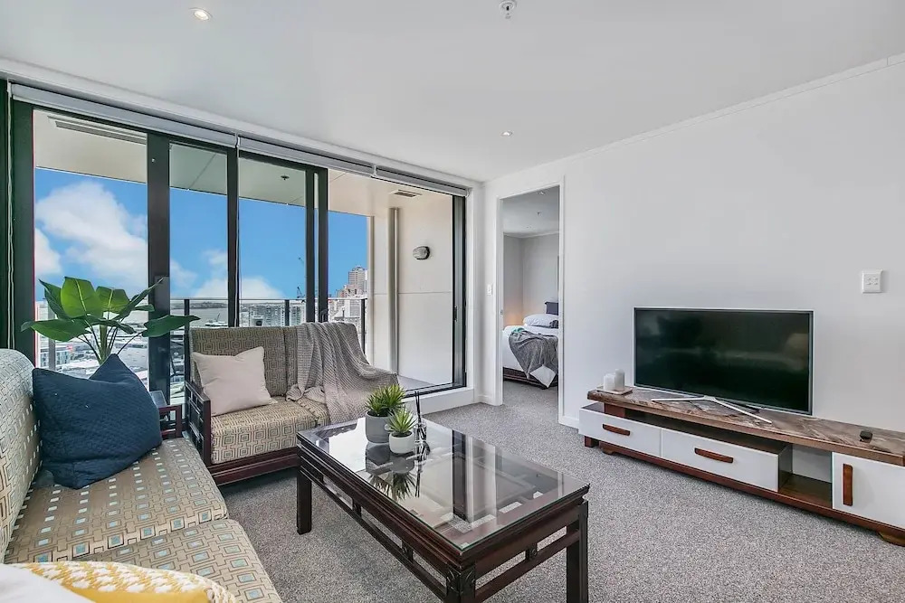 Penthouse with Access to Exclusive Rooftop Terrace