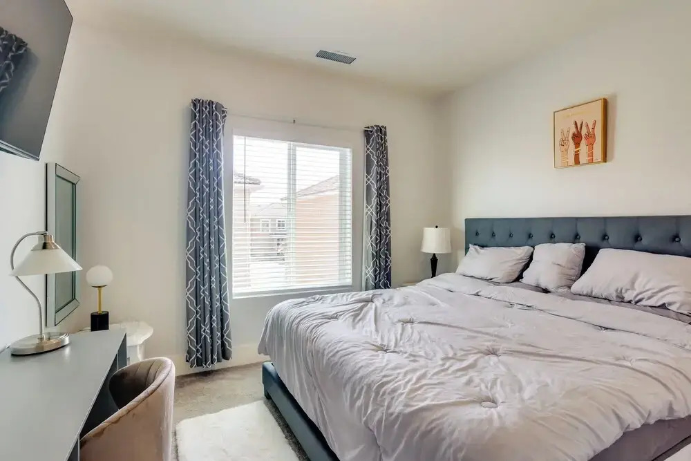 Fresno Home w/ Grill - 9 Mi to Downtown