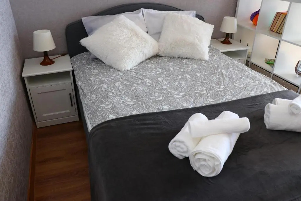 Crystal Apartment