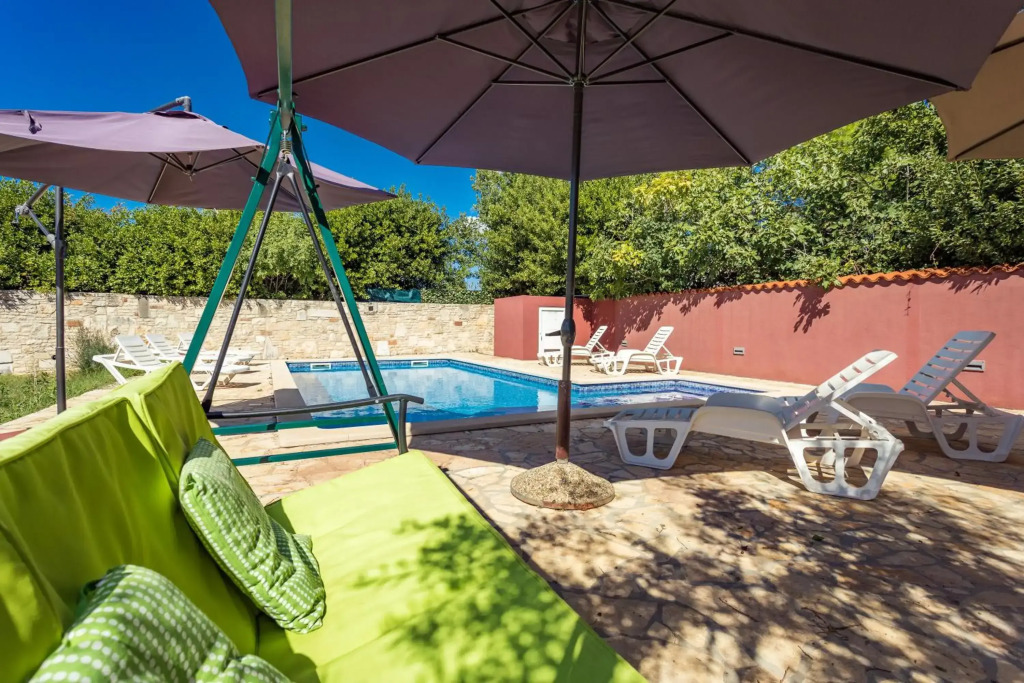 Holiday Home Pina
