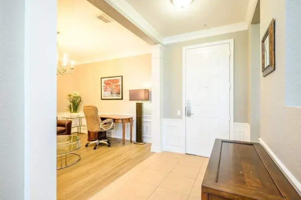 Epic Universe 3 Bedroom Premium Lakeview Condo-1012