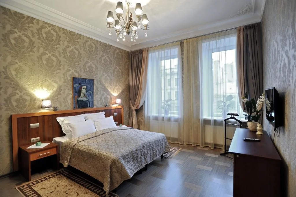 Apartment Longo On Furshtatskaya