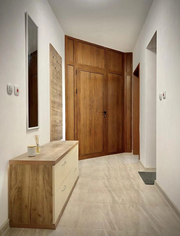 Top Location Apartment with 2Bath for 6 Guests