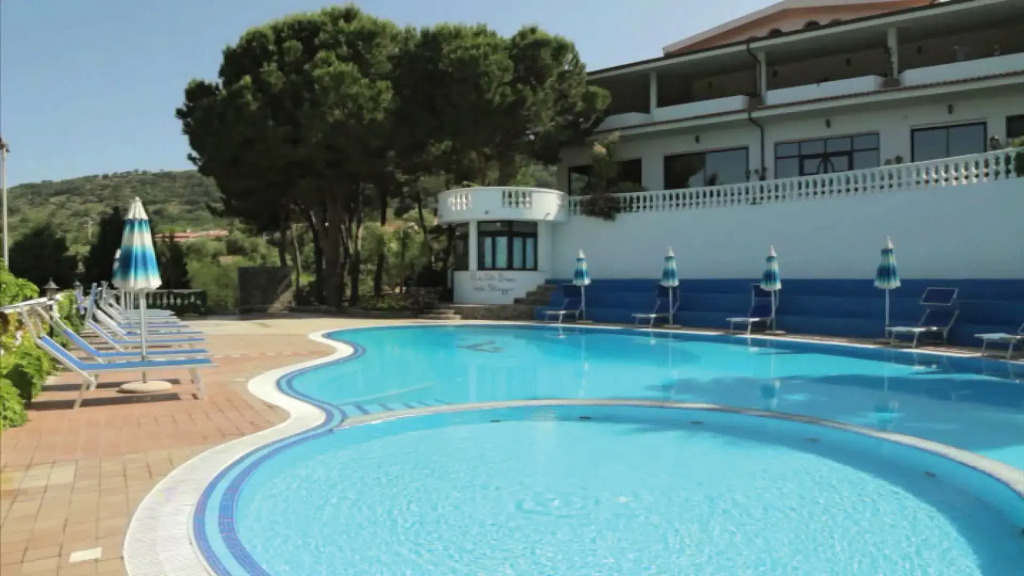 Villaggio Pineta Petto Bianco
