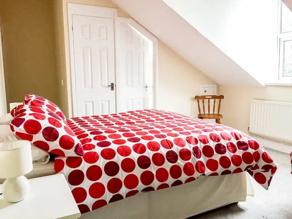 Large Maisonette - DHH