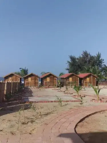 Tropical Cabanas