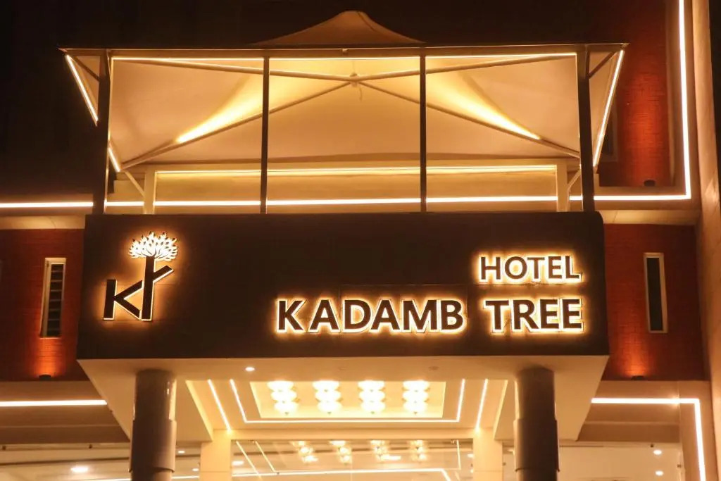HOTEL KADAMB TREE
