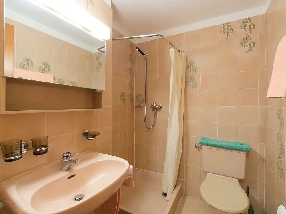 Apartment Residenza Chesa Margun 56-1 by Interhome