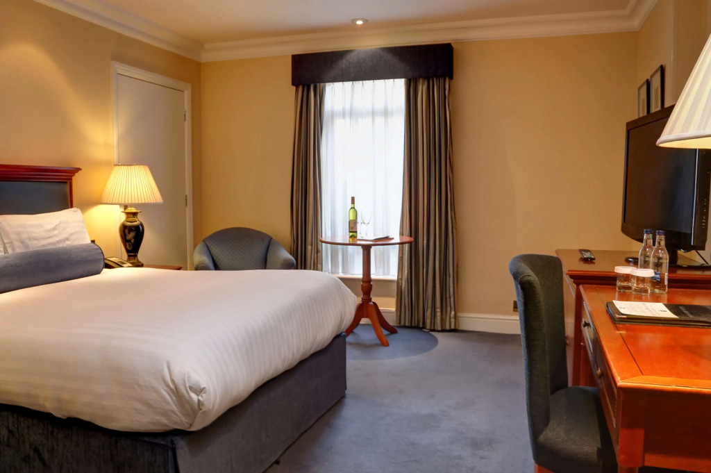 Manor Hotel Solihull, BW Signature Collection