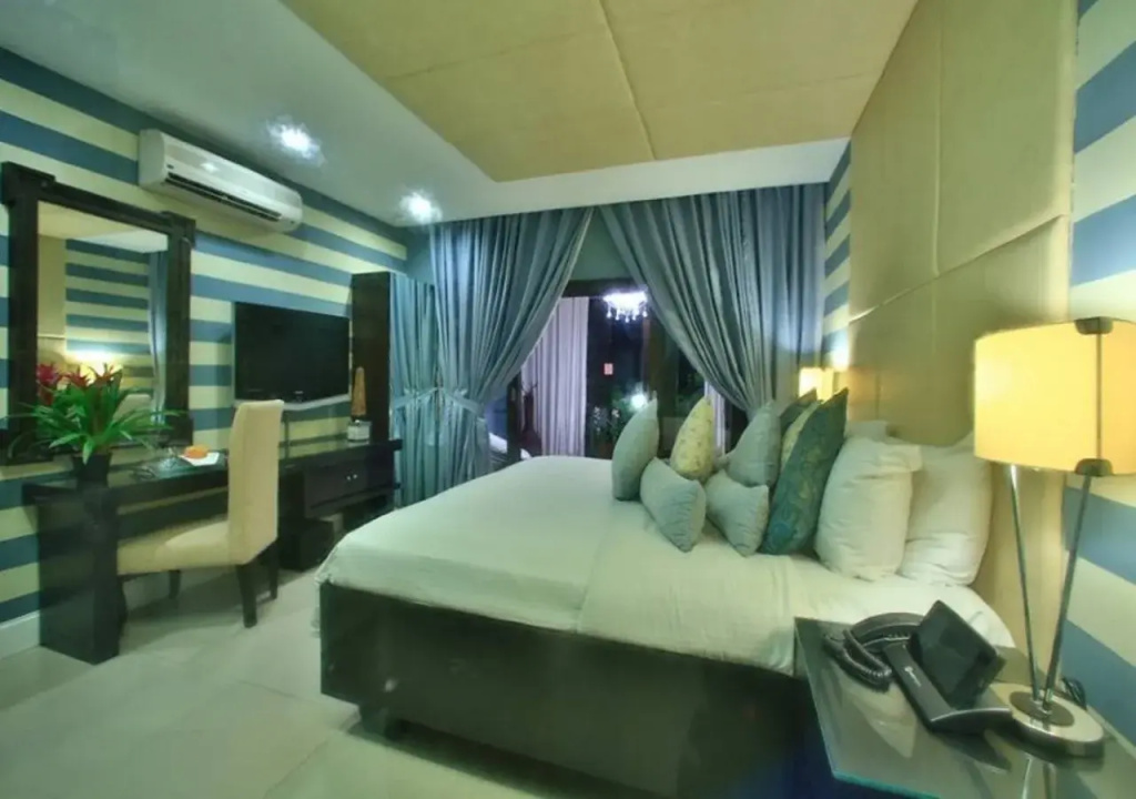 The Boutique Bed and Breakfast