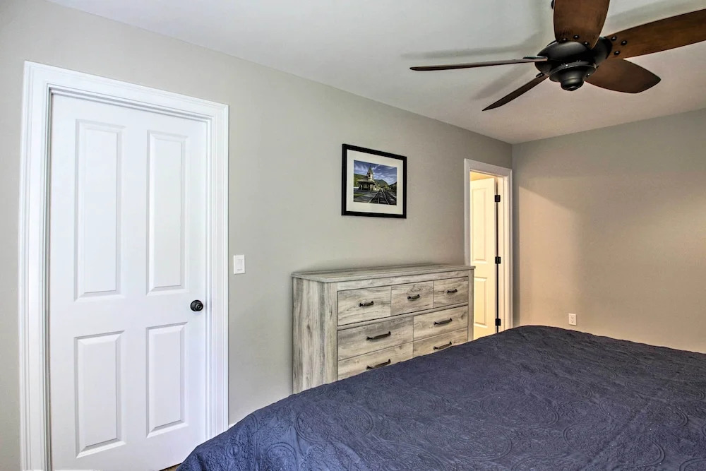 Condo w/ Grill: Walk to North Conway & Cranmore!