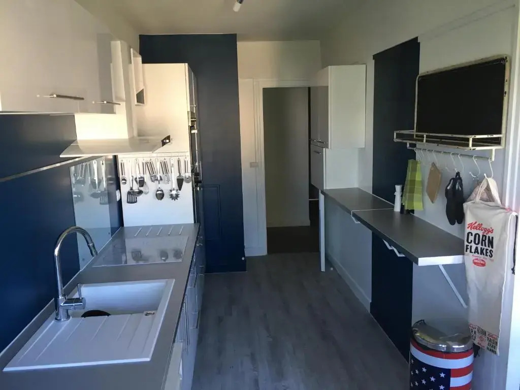 BedinReims "blue bottle" free parking and wifi free ideal 5 à 9 Adultes