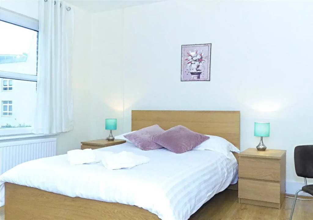 LCS London Bridge Apartments