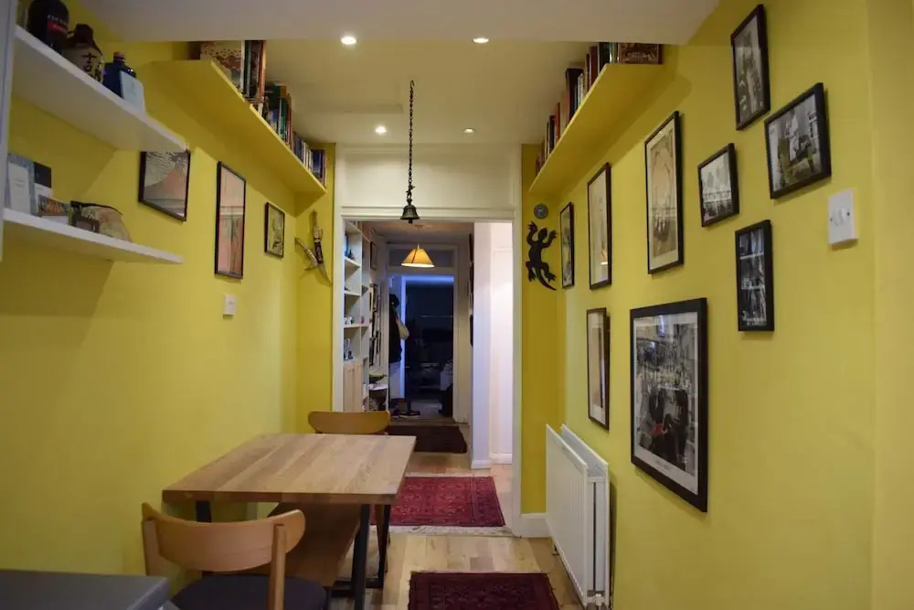 Spacious 1 Bedroom Apartment With Garden