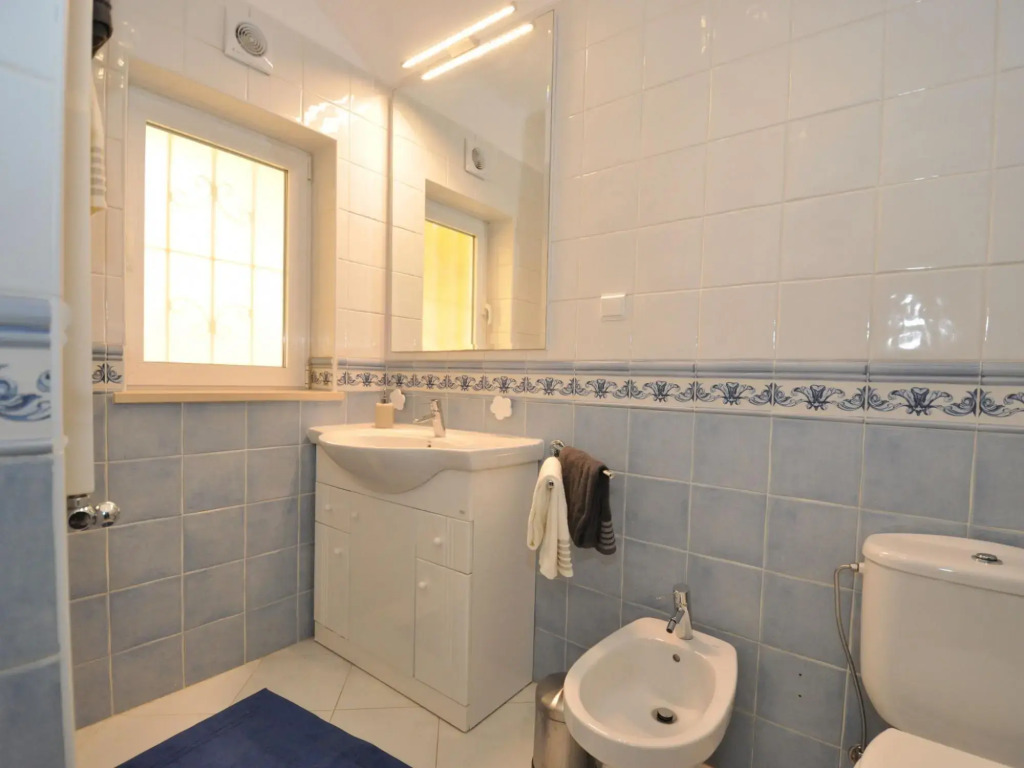 Villa With Views Like the Pool, Sea, Meia Praia