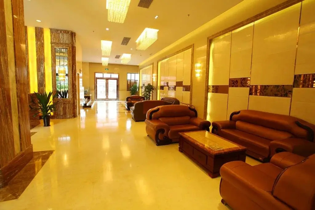 Yinwan Hotel - Shiqian Branch