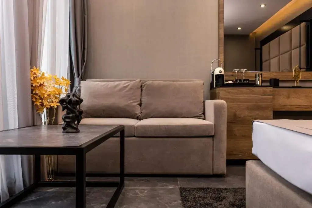 SOHO Apart House