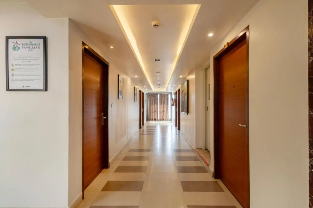 Twin Star Hotel