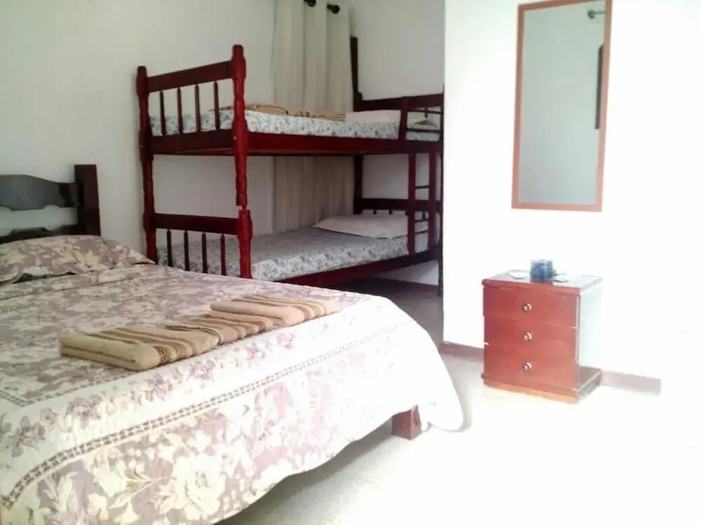 Suítes Tropicana guesthouse