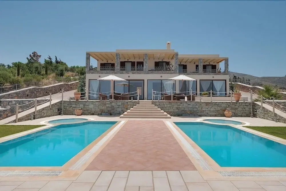Villa Anemomylos