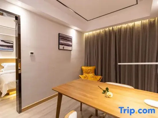 Huzhou Panting Hotel (China Zhili Children's Wear City)