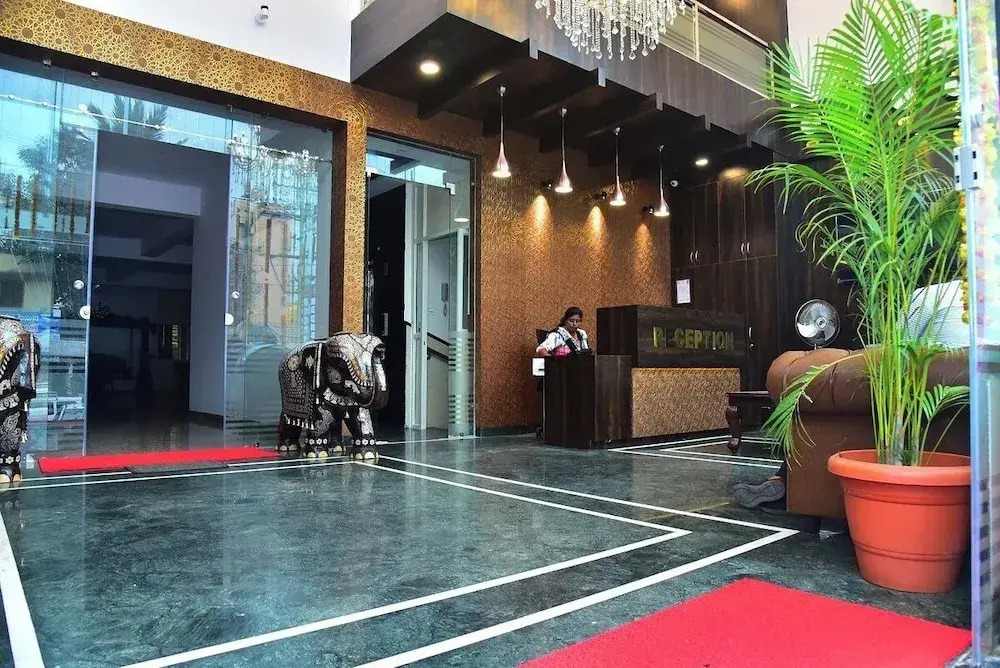 SAK Royal Residency