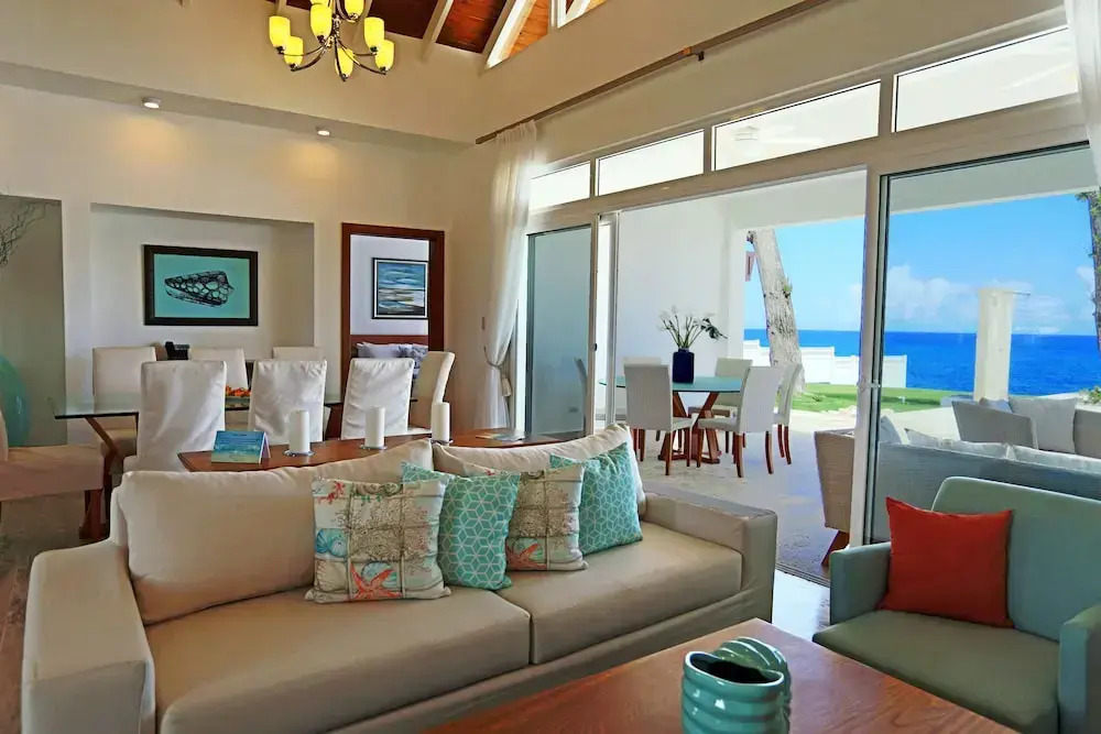 Ocean Front Villa Deluxe 4 Bedroom