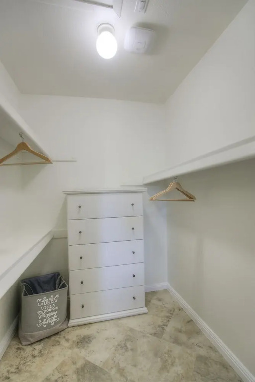 Park Suites at 237 - One Bedroom Apartment