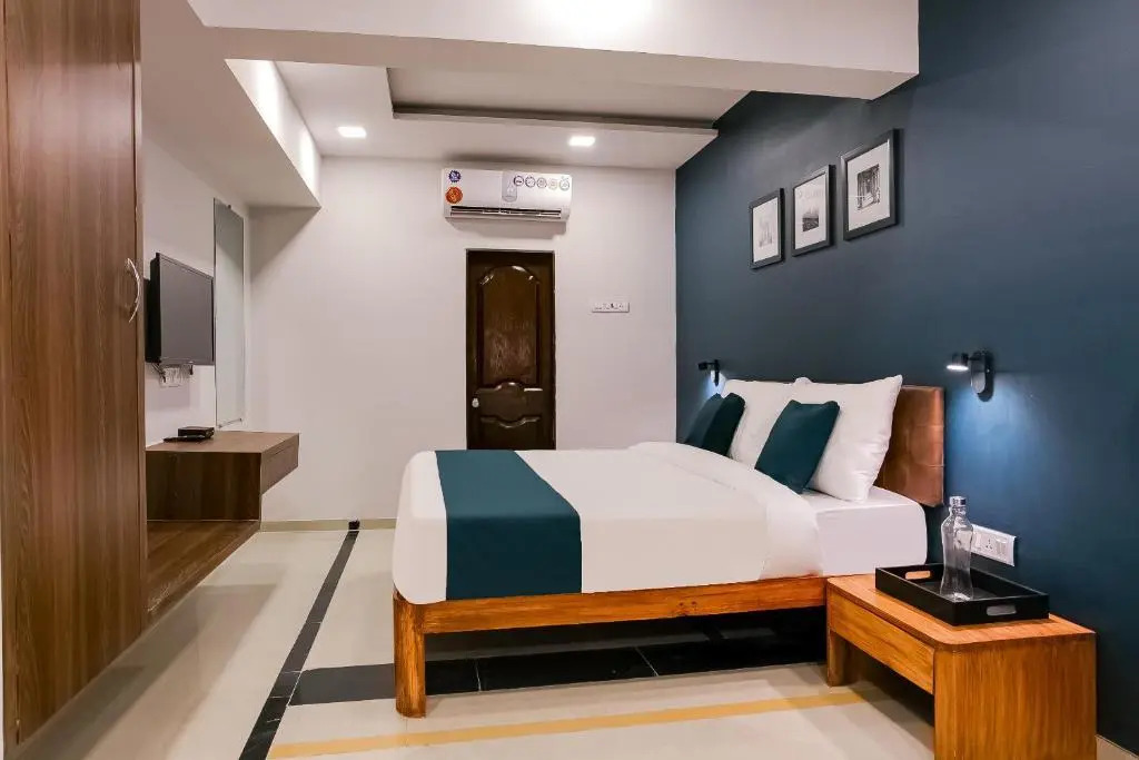 SilverKey Executive Stays 45763 Best Colony