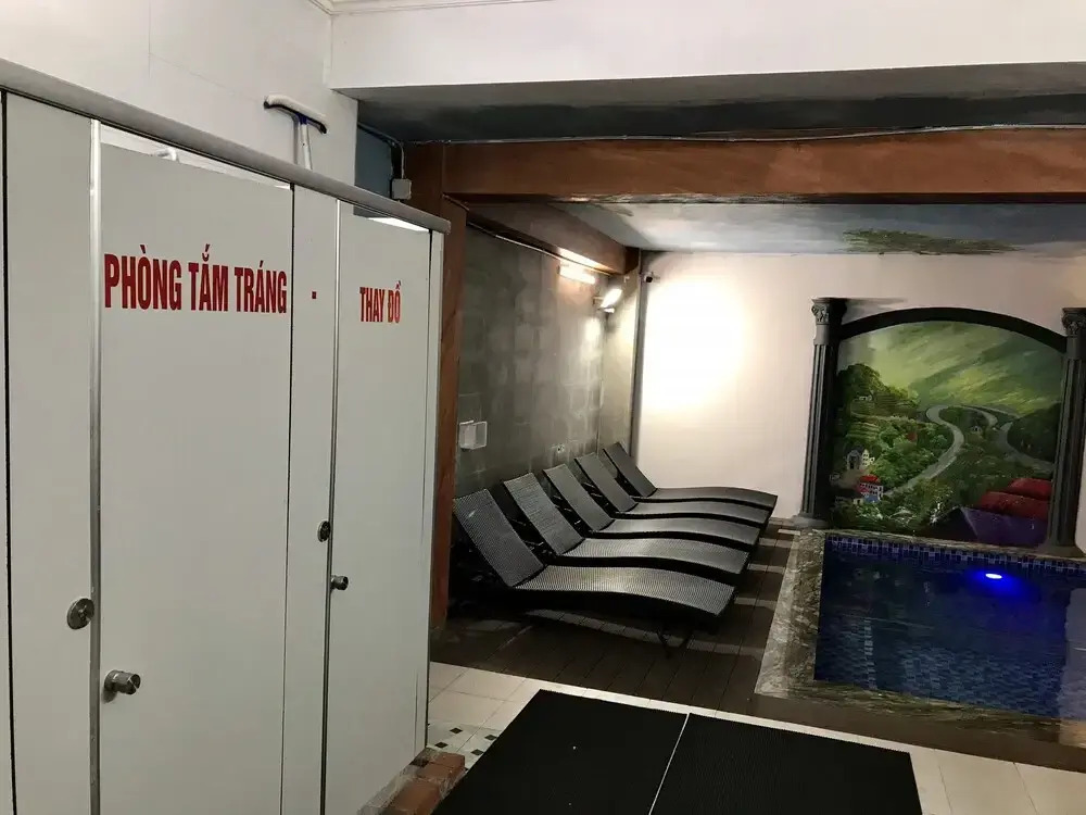 Huong Rung Hotel