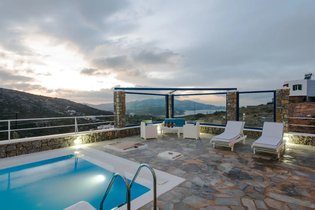 Mykonos Pro-care Suites