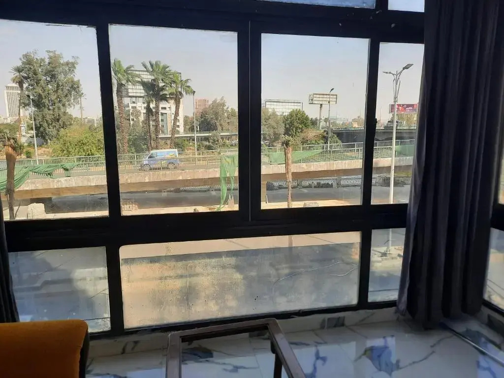 Aparment overlooking the Nile in heart of cairo