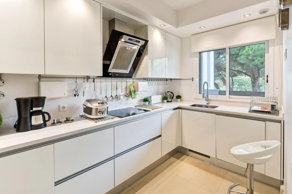 Luxurious T2 apartment, Olhos Dagua