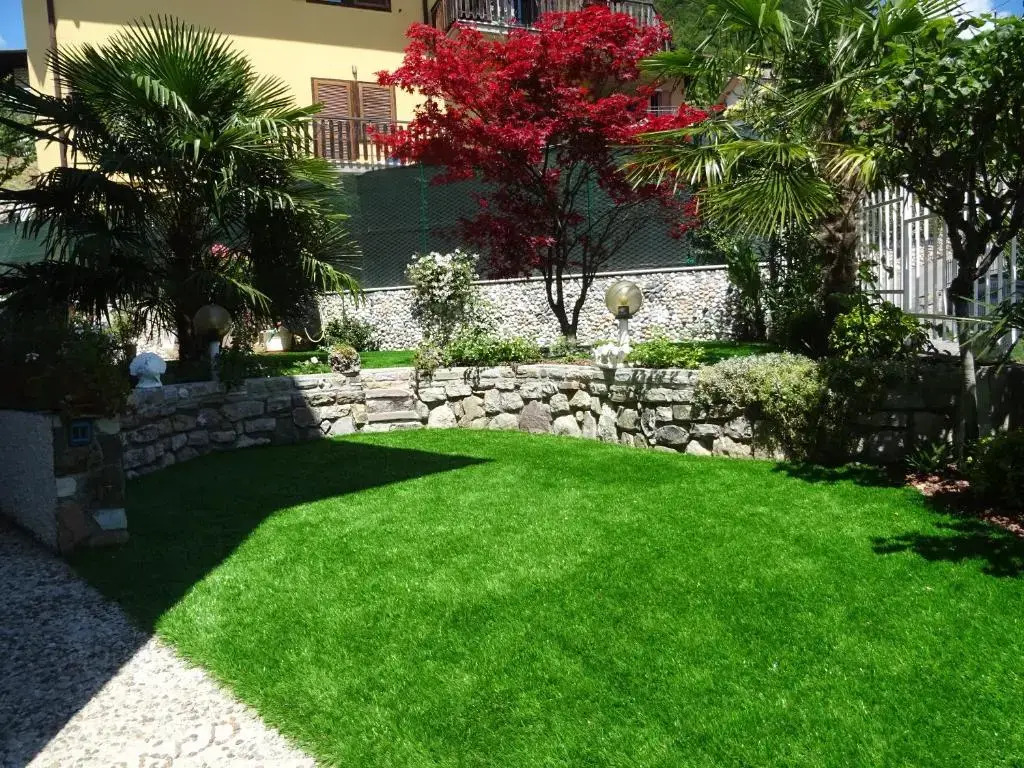 Casa Piccini garden by Gardadomusmea