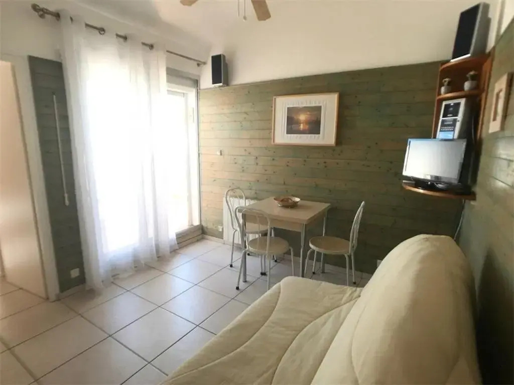 Appartement Port Leucate, 2 pièces, 5 personnes - FR-1-81-71