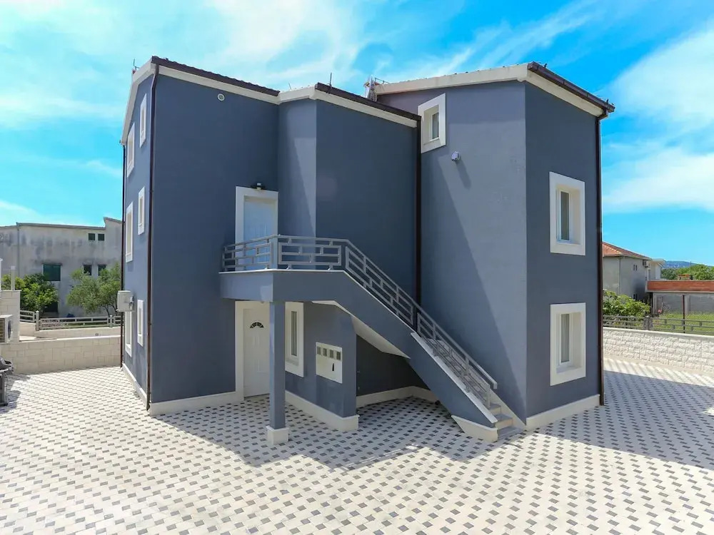 Lavish Villa in Poljica Near Sea