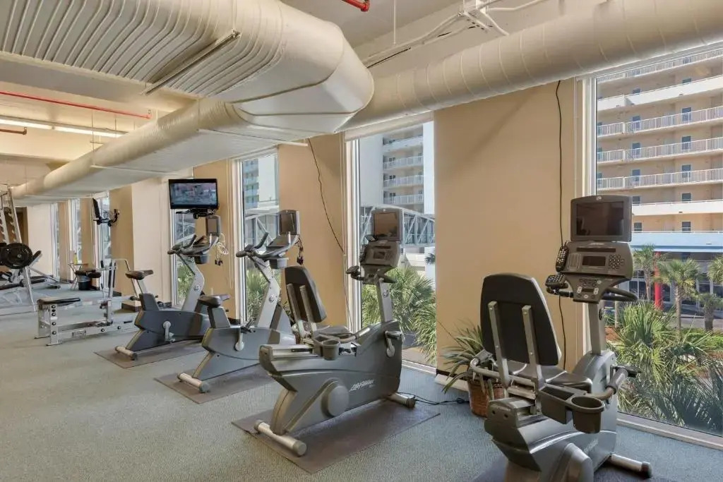 Majestic Resort 505 with RESERVED parking on 3rd Floor Walk-Over