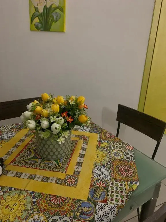 Emi's house