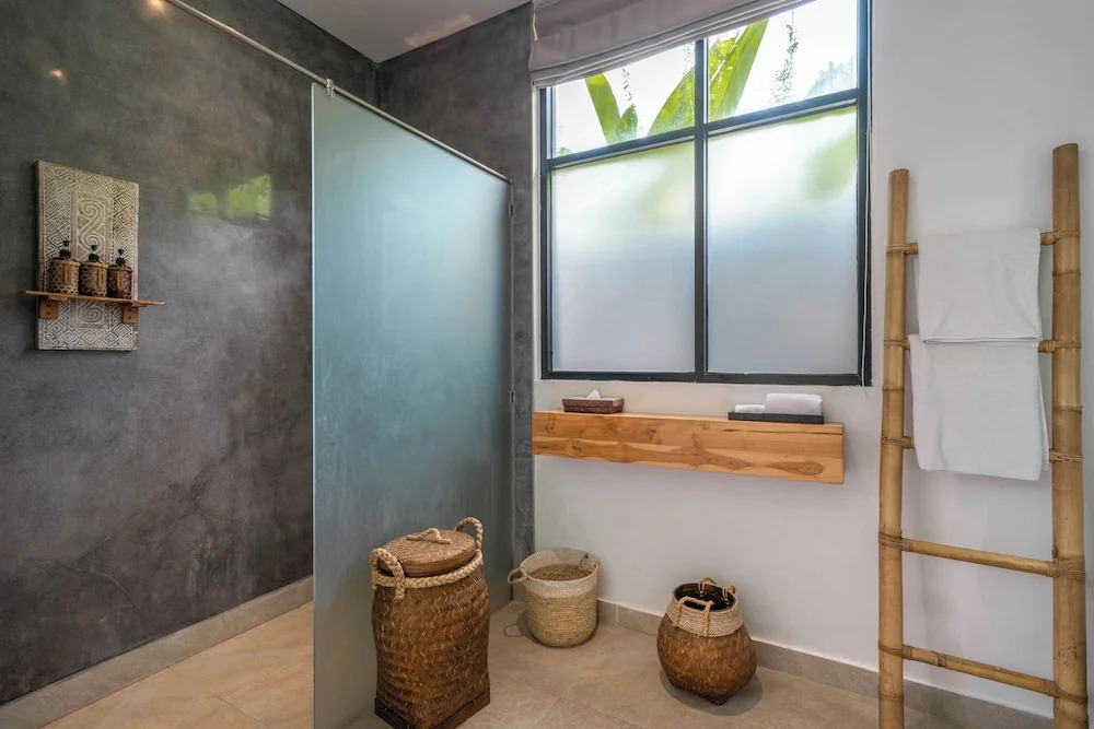 Canggu Beachside Villas - Villa Boa