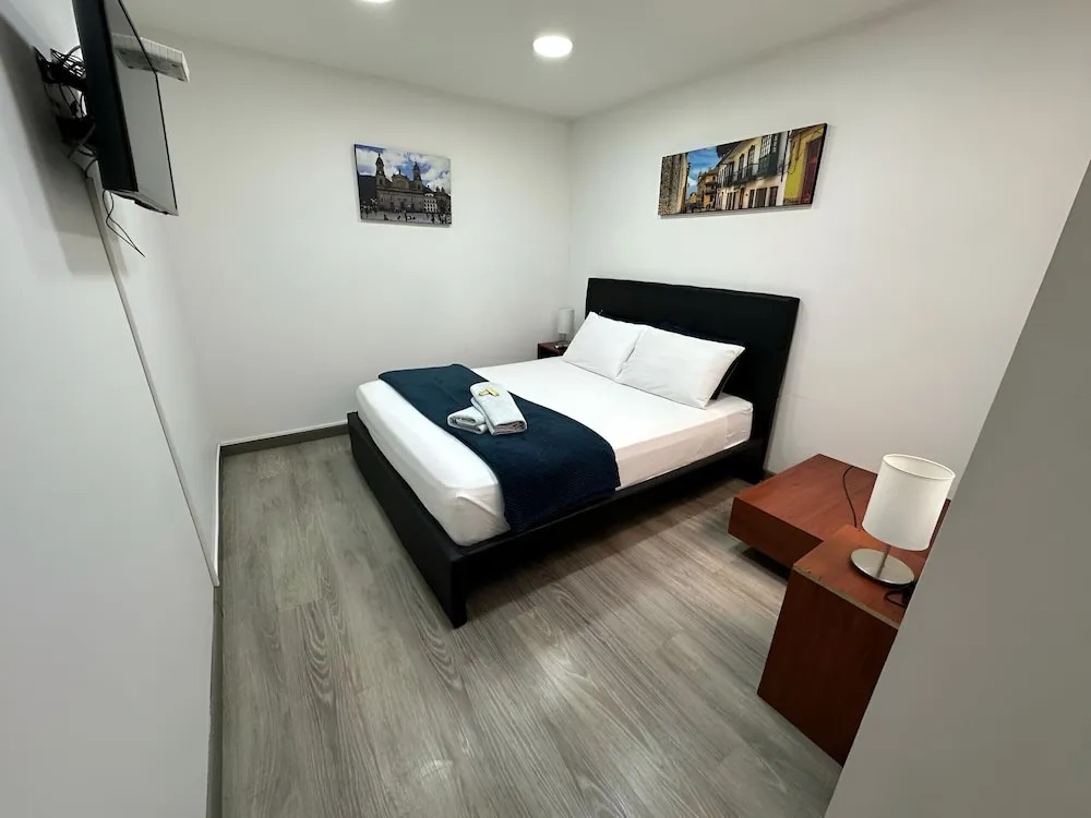 HOTEL SALITRE STAR