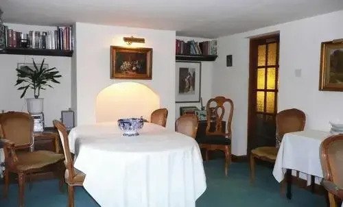 Wayside Guest House