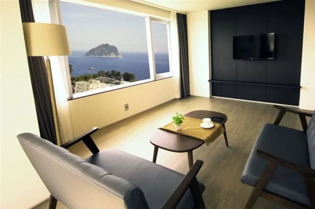 Noblepia Hotel