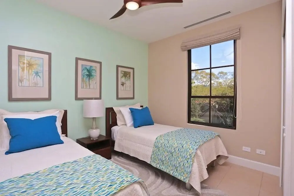 Modern - High-end Luxury Condo at Pacifico L811