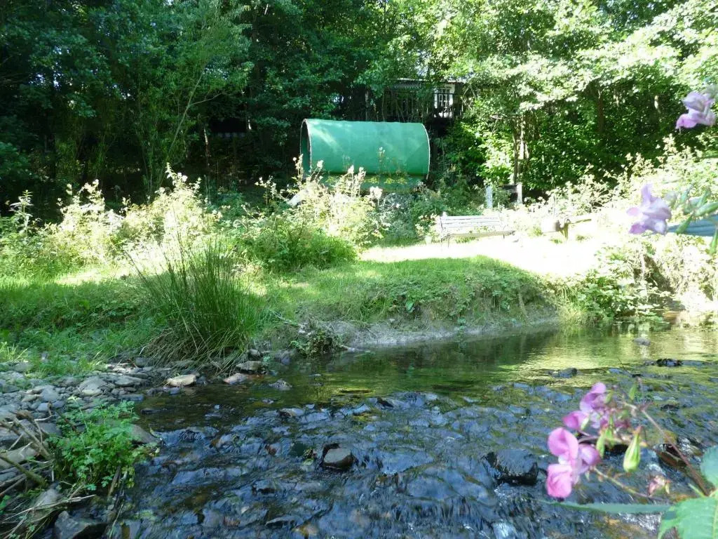 Romany Wagon Retreat