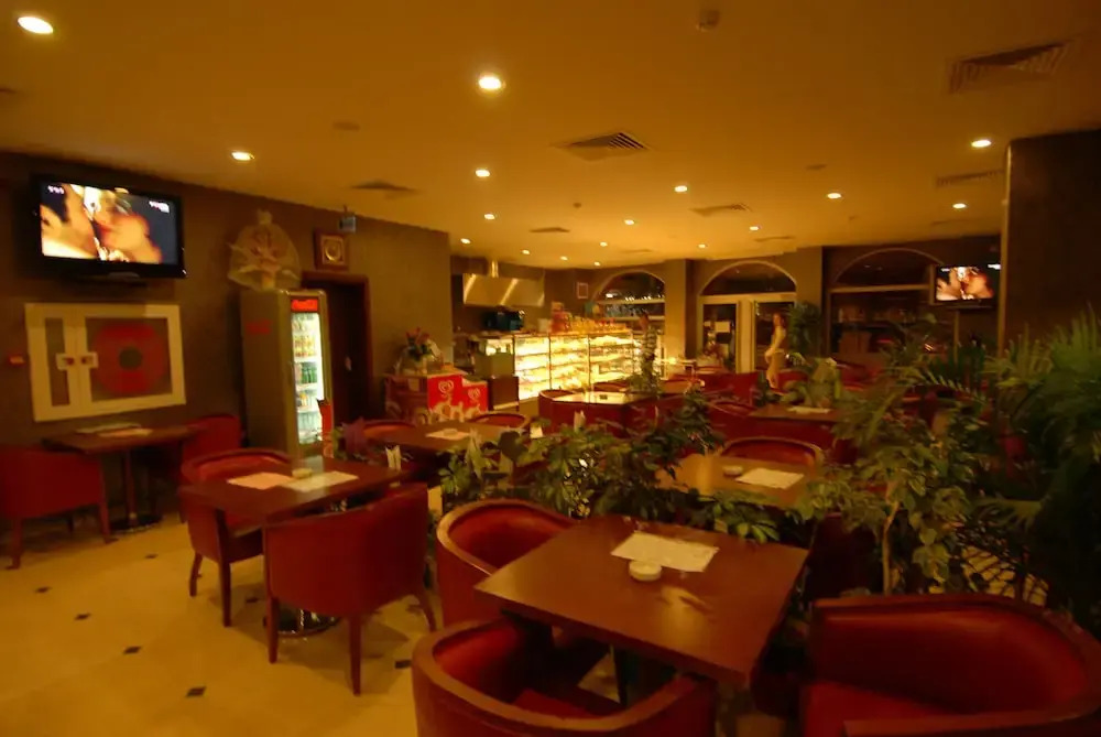 Cetin Hotel