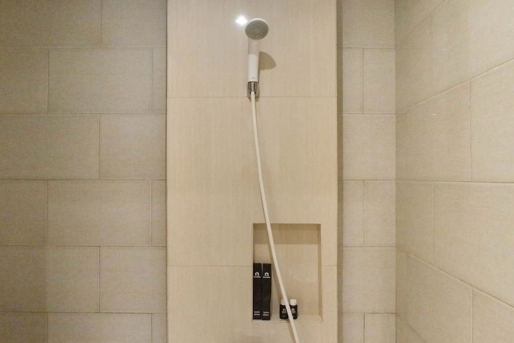 Modern Look Studio at Apartemen Superm