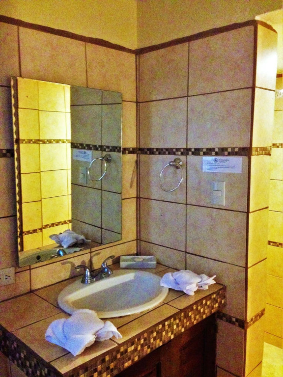 Hotel El Manglar y Cantarana