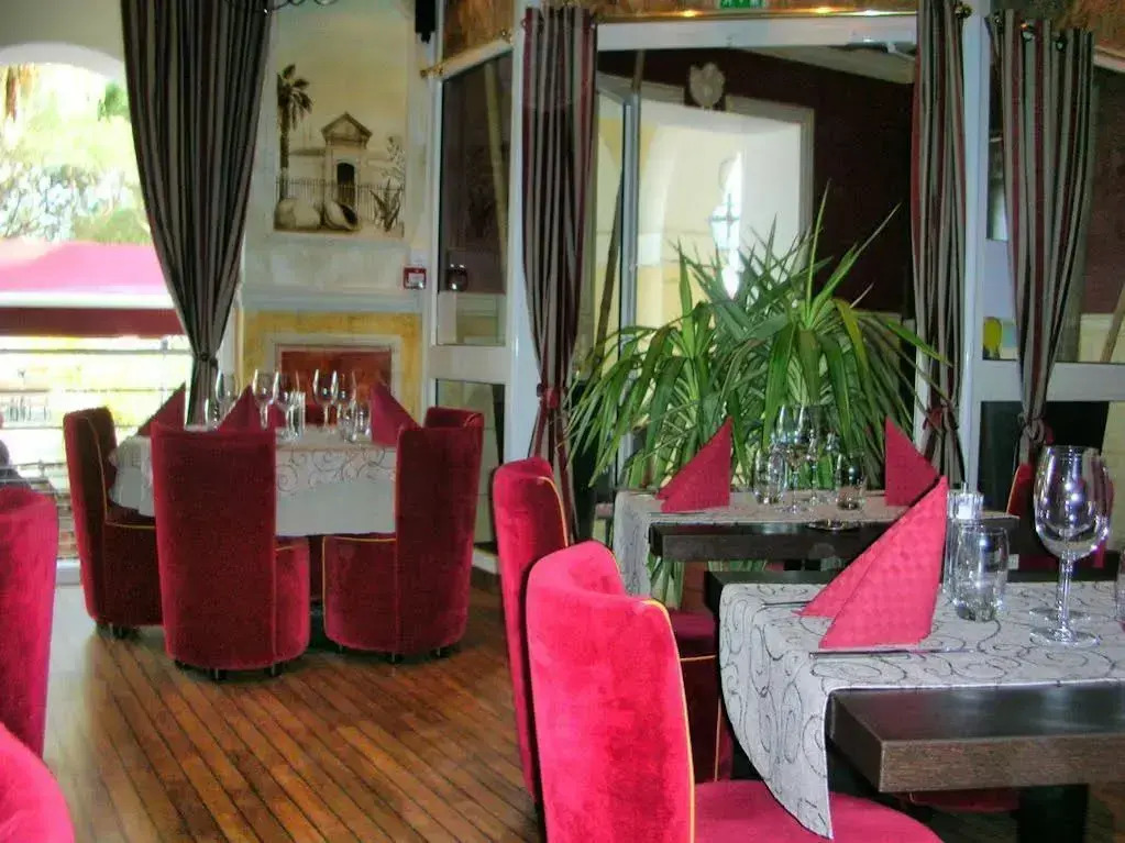 Le Marina B