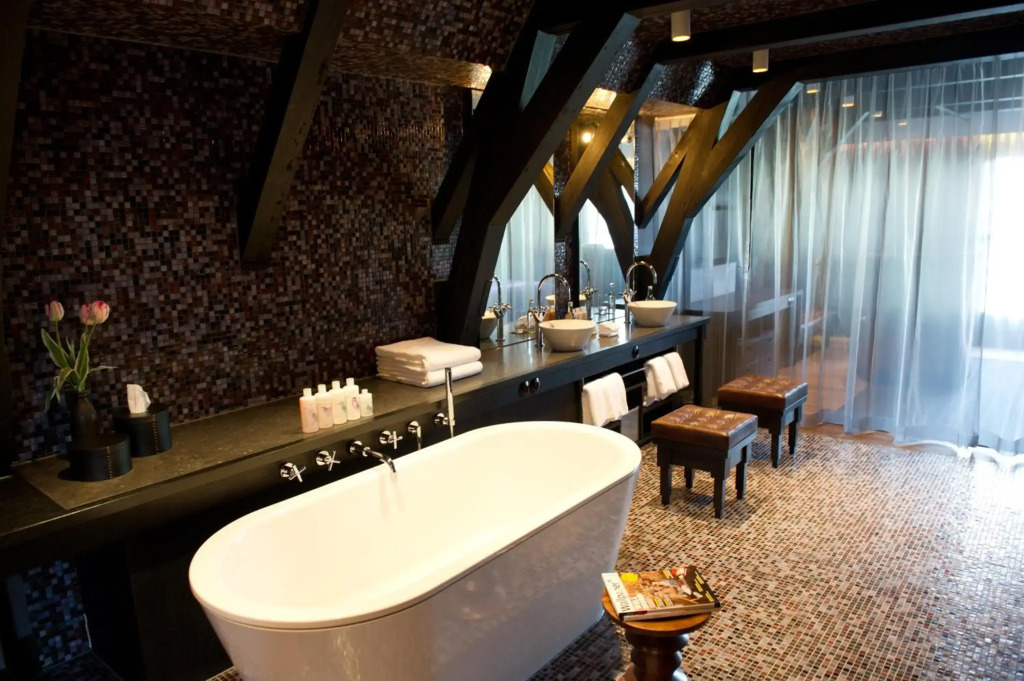 Canal House Inn